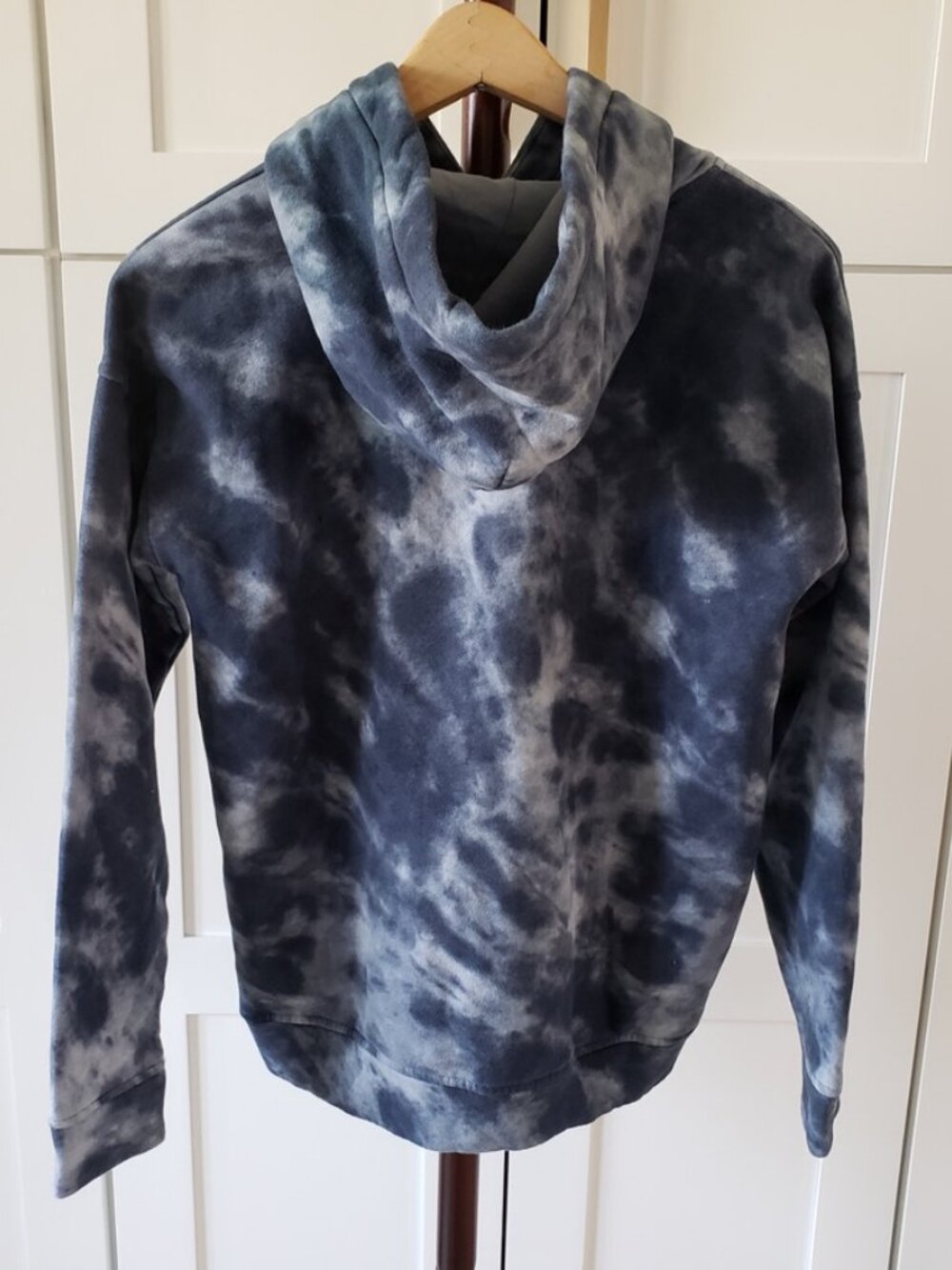 Abercrombie Kids Hoodie 15/16 Blue Tie Dye Relaxed Fit - Picture 2 of 7